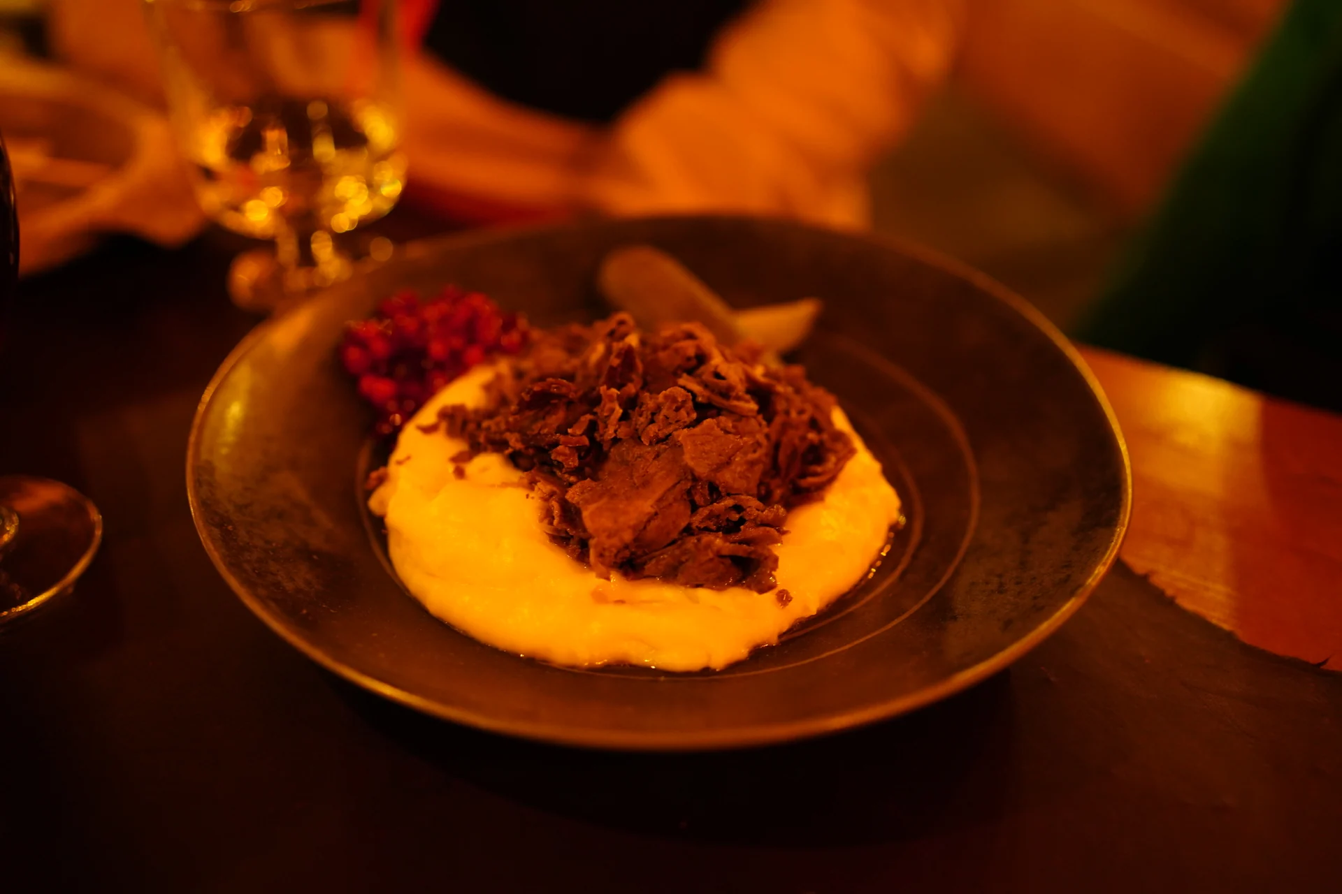 Reindeer main course served at Restaurant Kotahovi